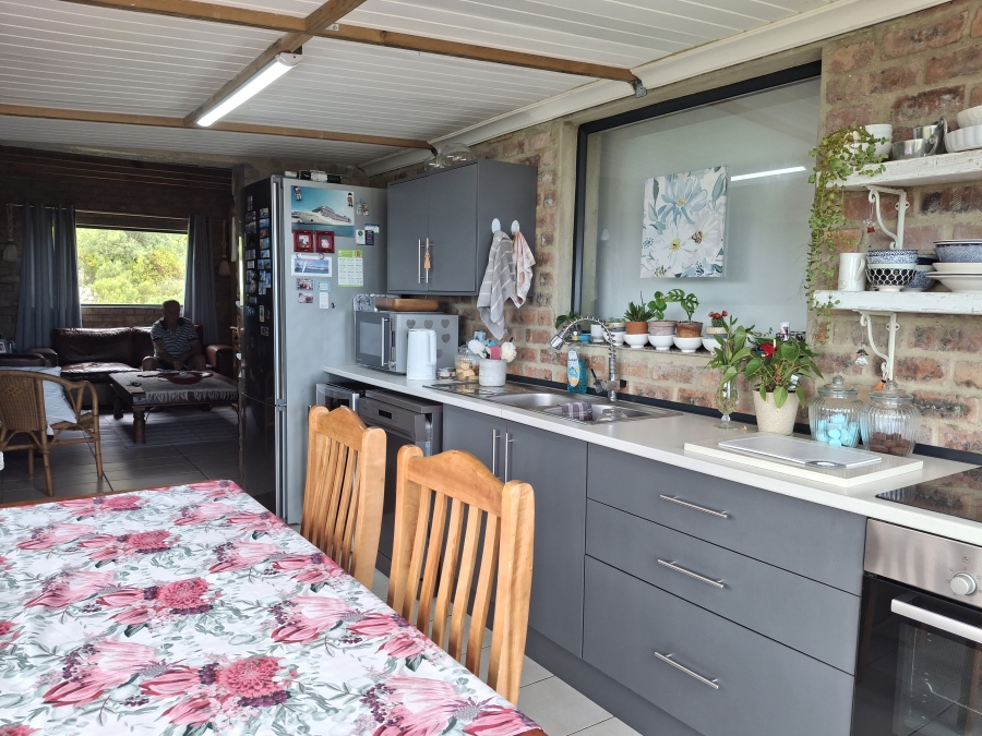 2 Bedroom Property for Sale in Sunny Seas Estate Western Cape